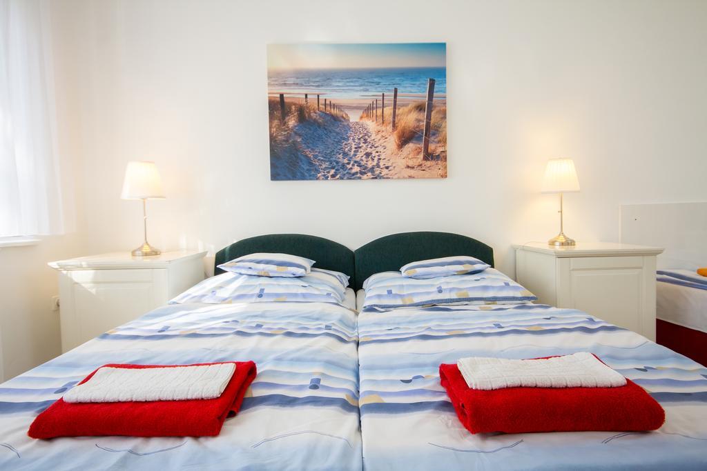 Andrassy Apartment With Inside Parking Budapest Ngoại thất bức ảnh
